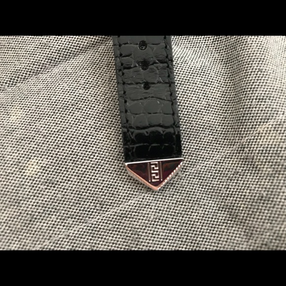 Versace - Picture 6 of 8